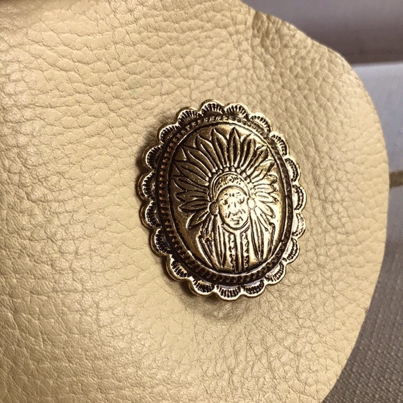 Handcrafted Leather Navajo Style One Button Moccasins Size 10 - Picture 7 of 13